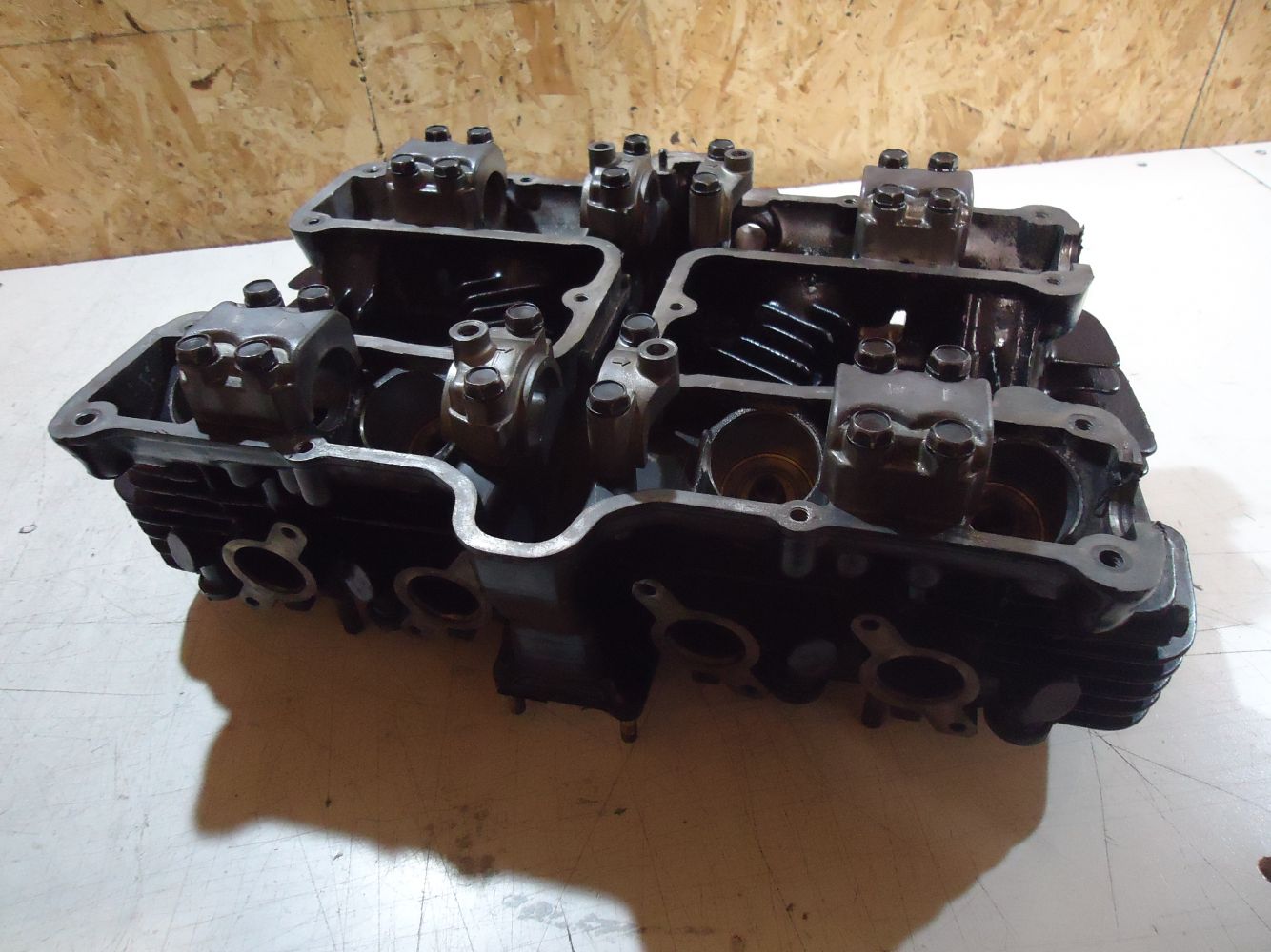 Yamaha XJ550 Engine Cylinder Head