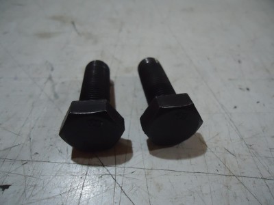 Yamaha XJ550 Front Footrest Hanger Bolts