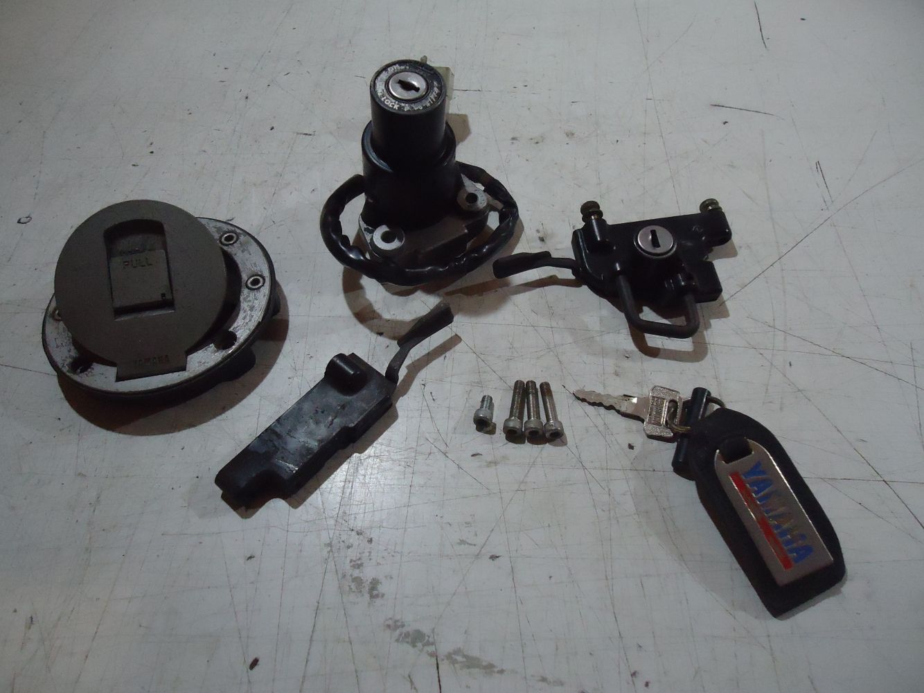 Yamaha FJ1200 Ignition Barrel & Fuel Cap Lock Set