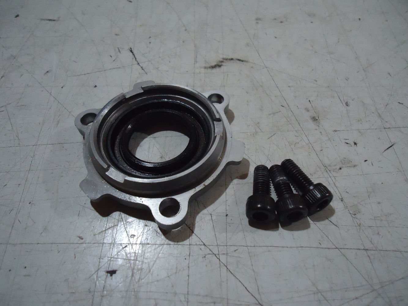 Yamaha FJ1200 Engine Alternator Shaft Lock Plate