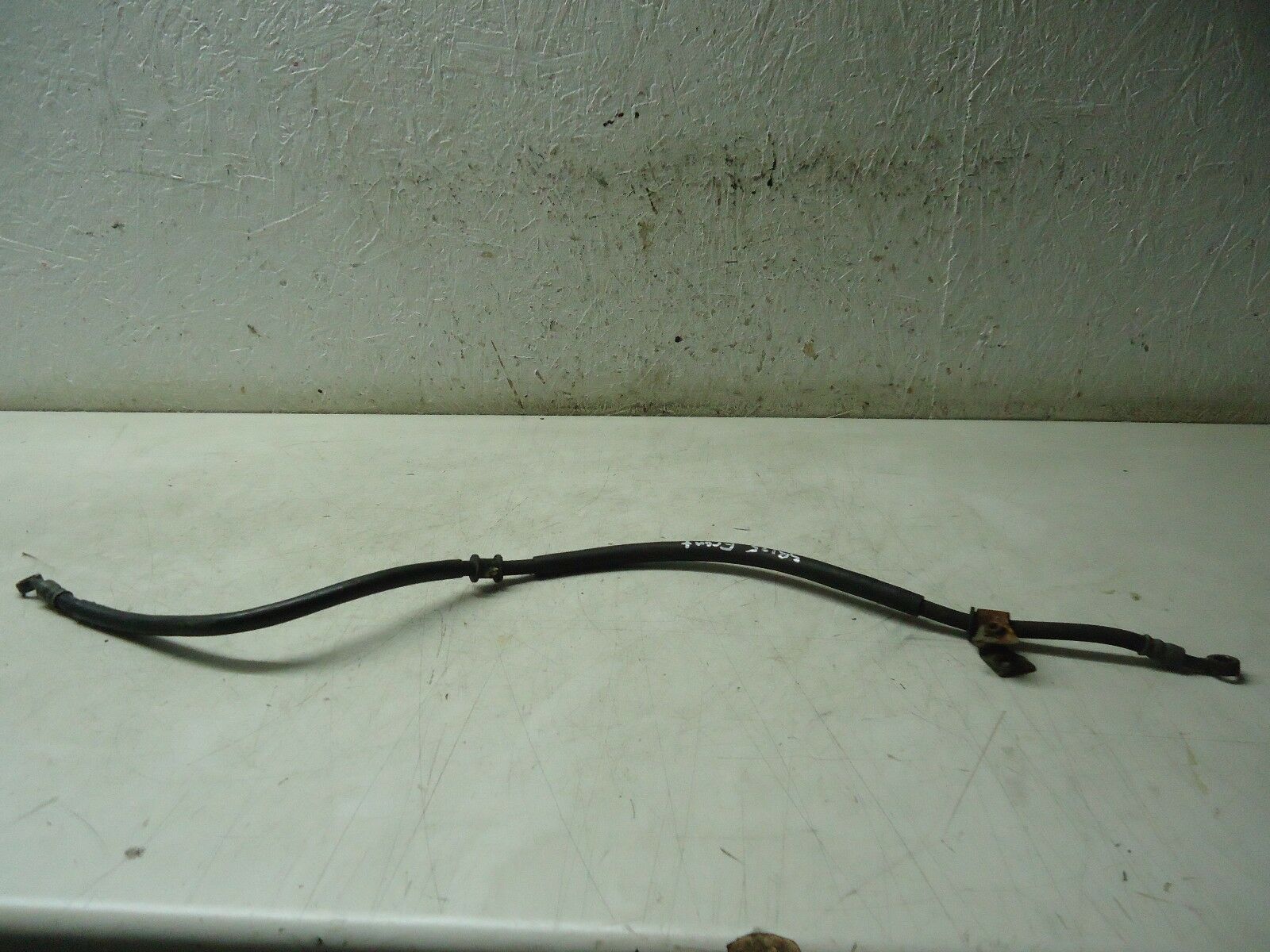 Yamaha SR125 Front Brake Hose Line