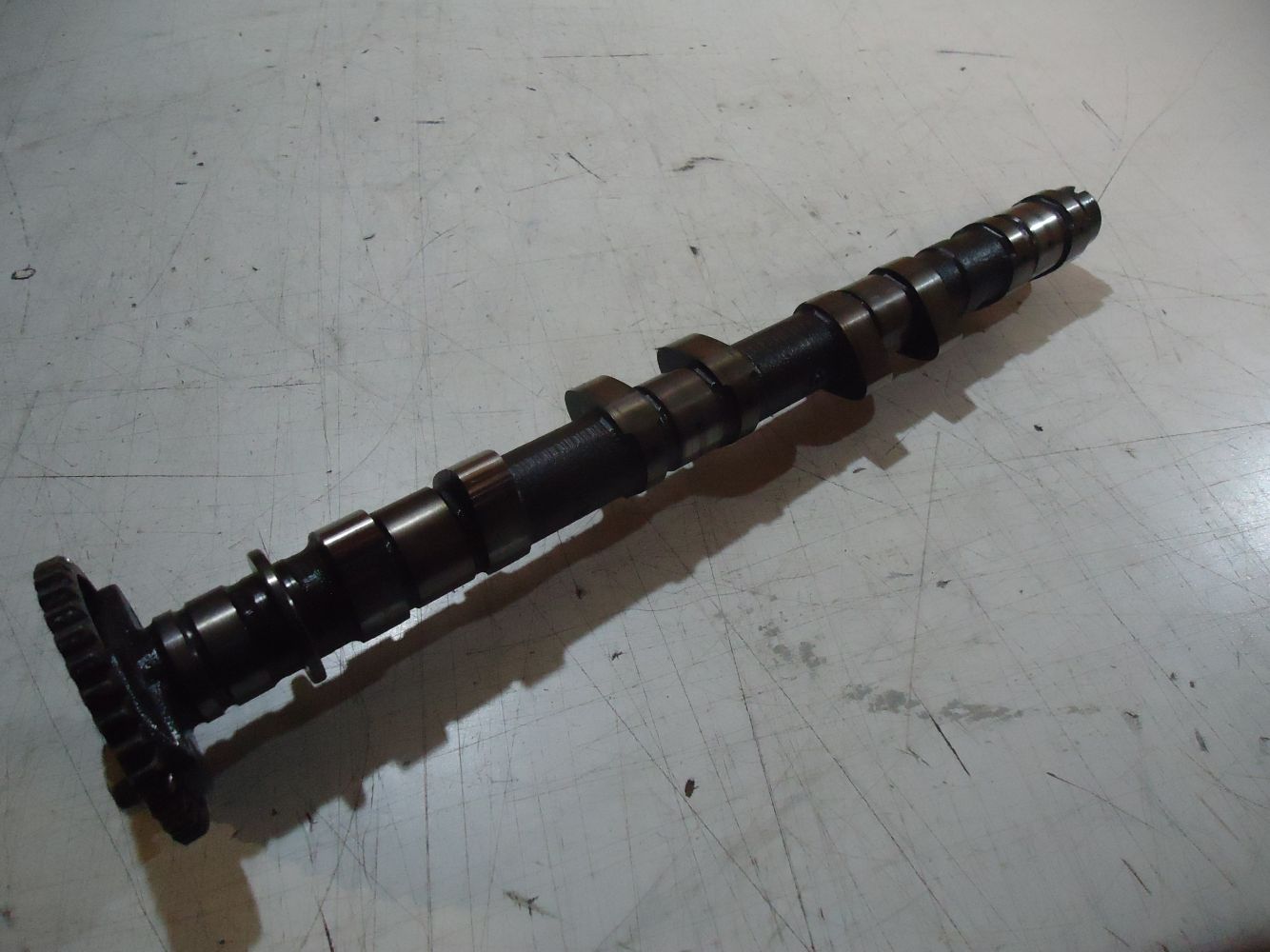 Honda CBR900RR Fireblade Engine Camshaft SC28