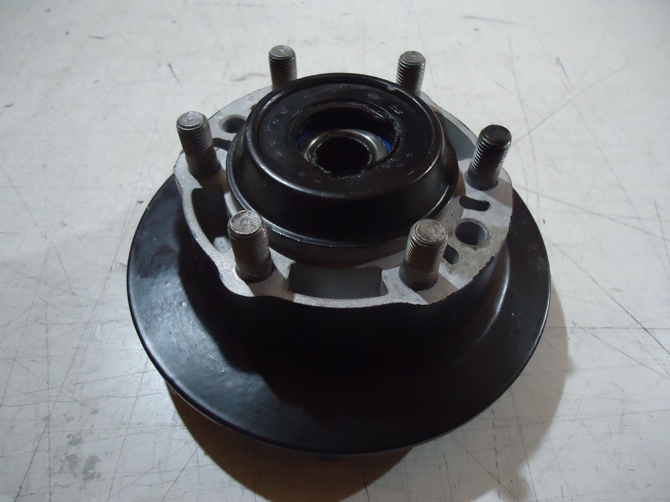 Yamaha XJ550 Seca Rear Wheel Hub Sprocket Carrier