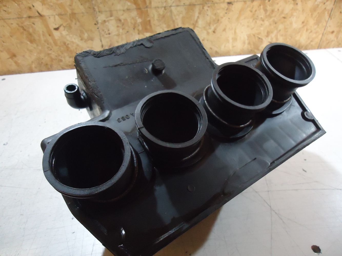 Kawasaki GPZ1000RX Airbox & Intake Pipes