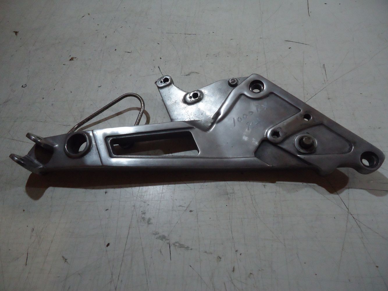 Kawasaki GPZ1000RX Footrest Hanger