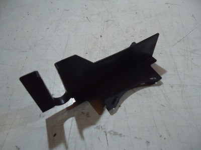 Kawasaki GPZ900R Swingarm Shock Splash Guard