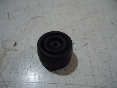 Kawasaki GPZ900R Fuel Tank Mount Rubber