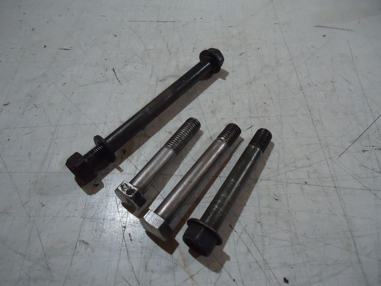 Kawasaki GPZ900R Rear Shock Bolts