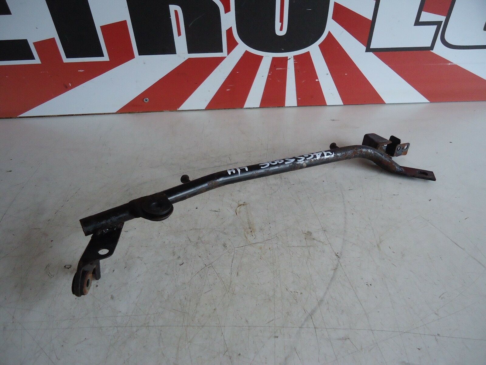 SUZUKI GS500E LH SIDE RAIL 1994 GS500 FRAME RAIL