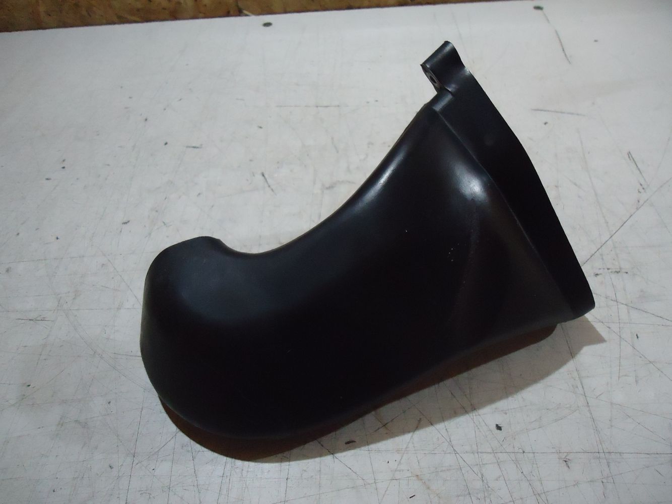 Yamaha FJ1200 L-H Fairing Air Intake Pipe