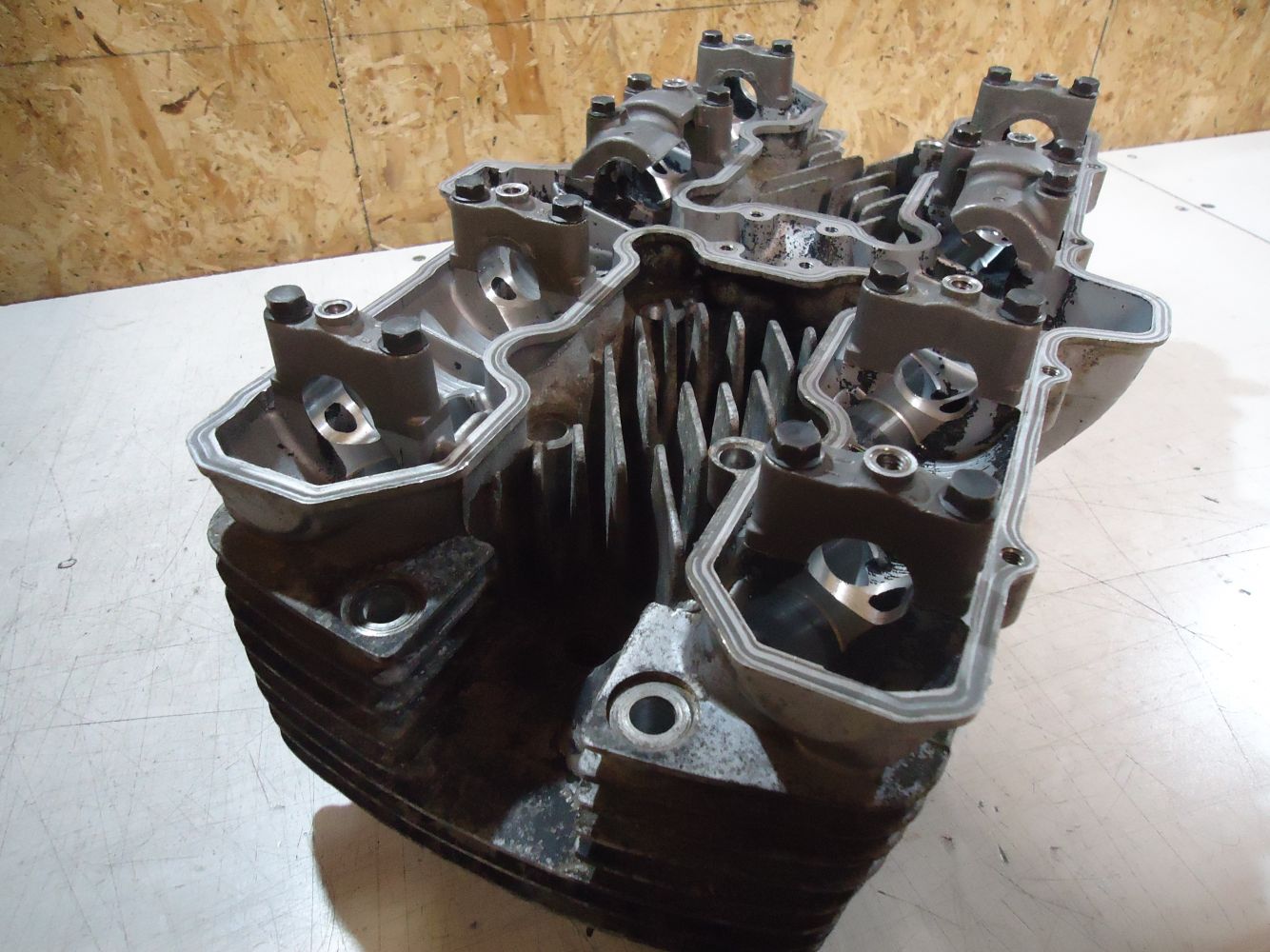 Yamaha FJ1200 Engine Cylinder Head