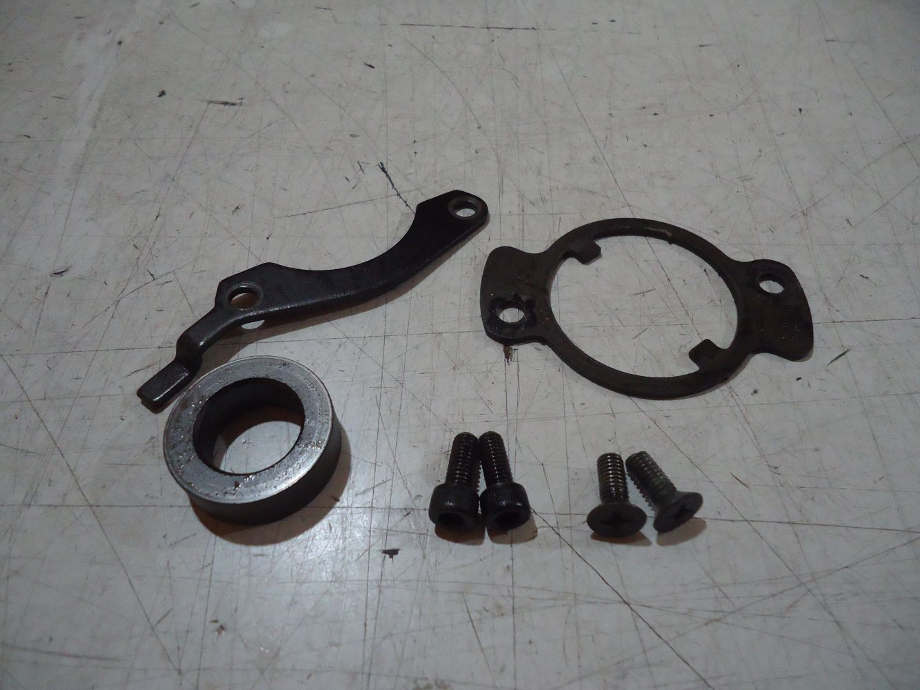 Yamaha XJ550 Engine Starter Clutch Shaft Lock Plate