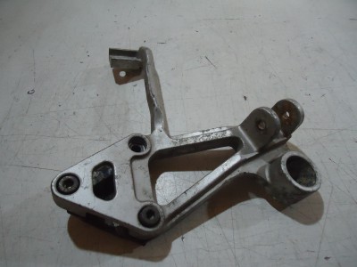 Kawasaki GPX600R L-H Rear Footrest Hanger