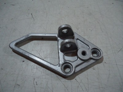 Kawasaki GPX600R L-H Front Footrest Hanger