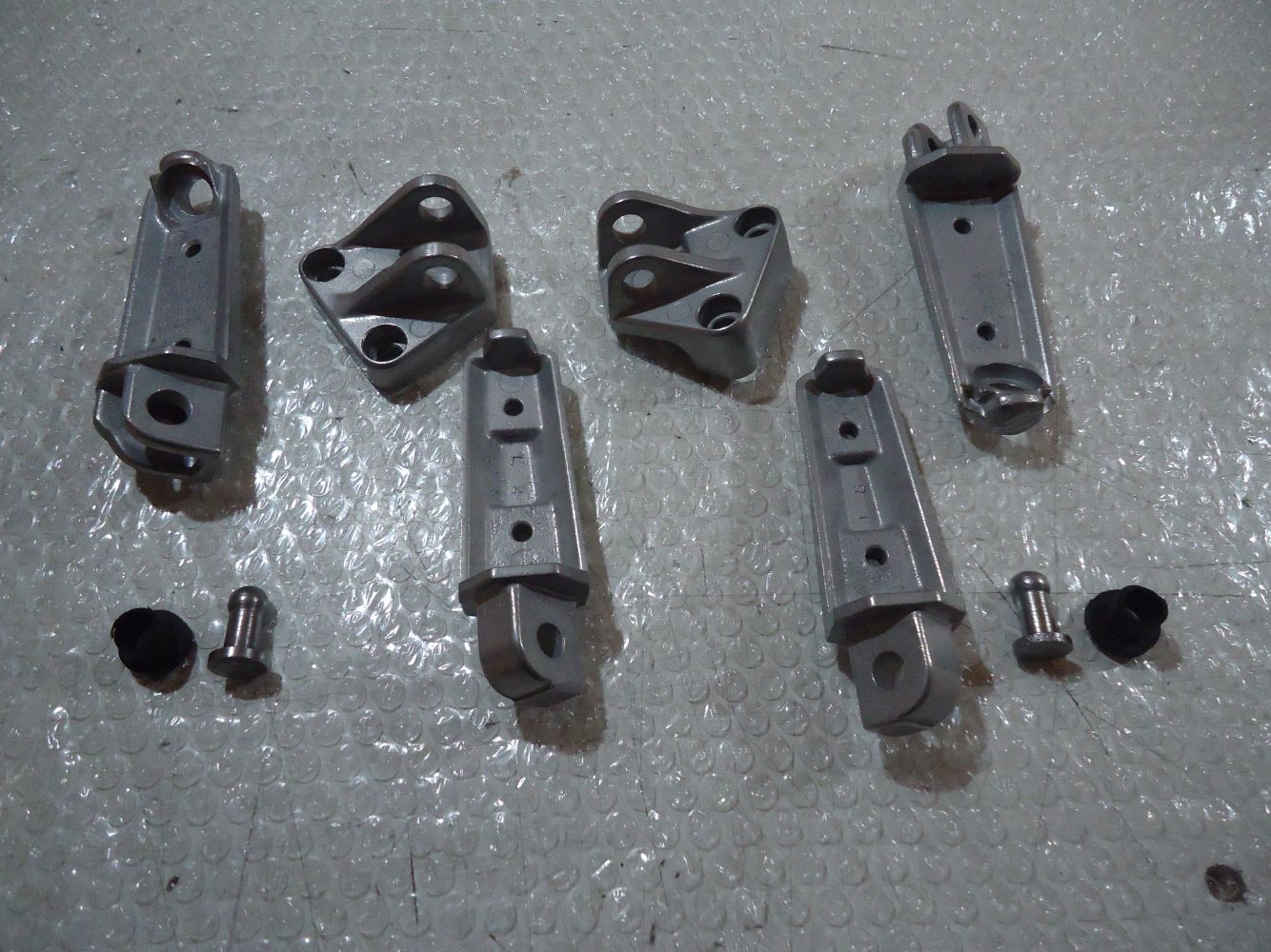 Kawasaki GPZ1000RX Footrests & Front Hanger Mount Brackets Footrest