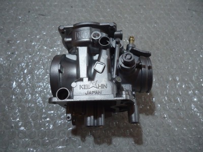 Kawasaki GPZ900R Carb Body 3 GPZ900 Carburettor Carbs