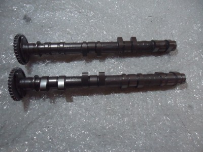 Honda CBR900RR Fireblade Engine Camshafts SC28 Camshaft