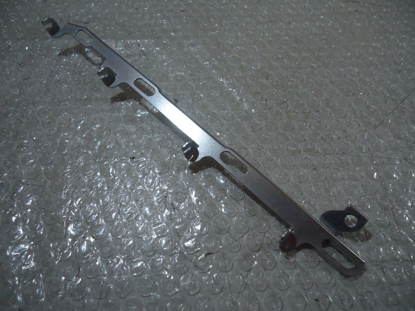 Kawasaki GPZ900R Carb Choke Rail GPZ900 Carburettor