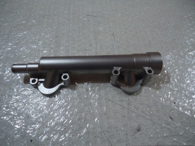Yamaha YZF750R Engine Cylinder Barrels Water Pipe YZF750