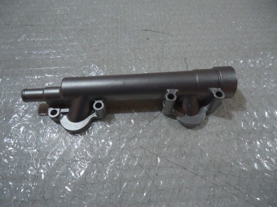Yamaha YZF1000R Thunderace Engine Cylinder Barrels Water Pipe YZF1000