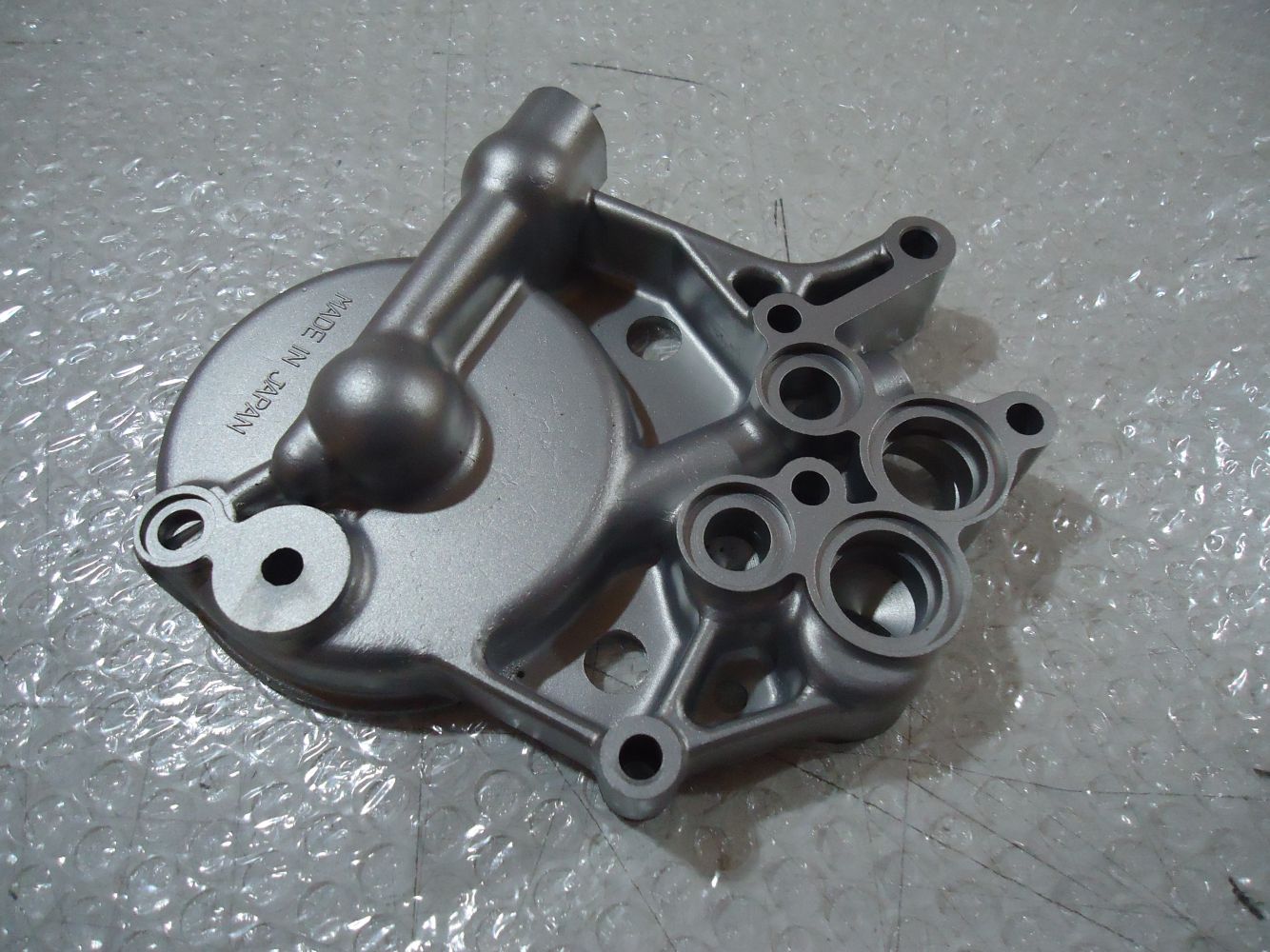 Kawasaki GPZ1000RX Engine Oil Pump Mount Plate GPZ1000