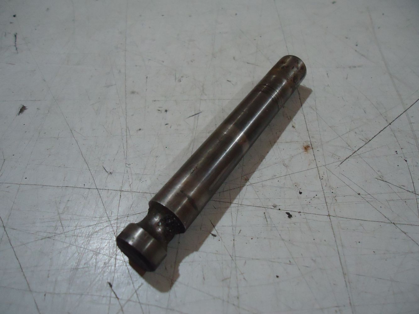 Honda VF500F2 Rear Shock Linkage Pin VF500