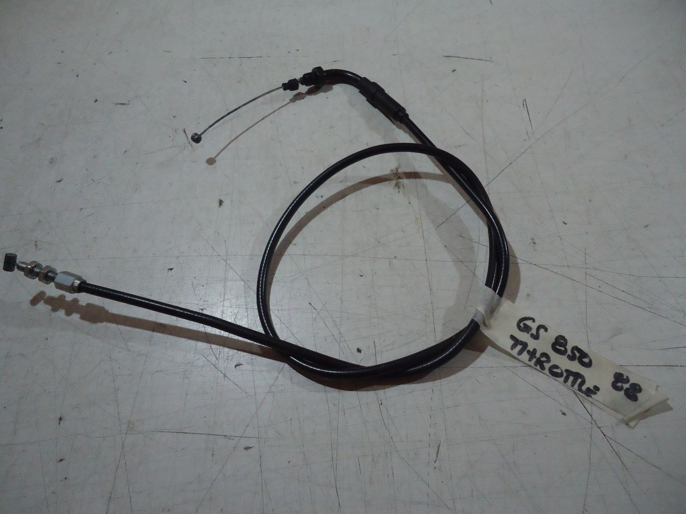 Suzuki GS850G Throttle Cable GS850