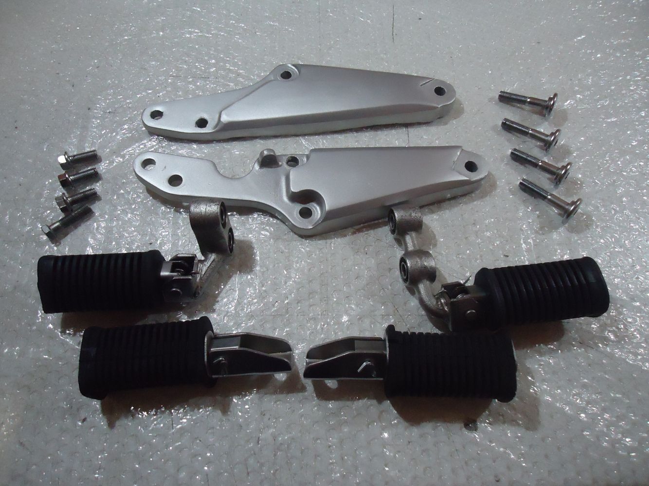 Suzuki GS850G Footrest Hangers GS850 Footpegs & Hanger Bracket Footrest