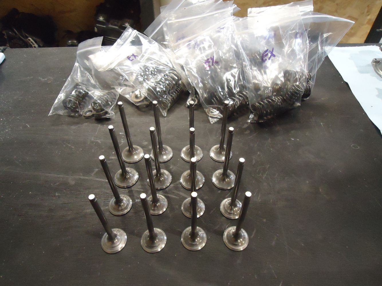 Honda VF1000F Engine Valves VF1000 Inlet Exhaust Valve