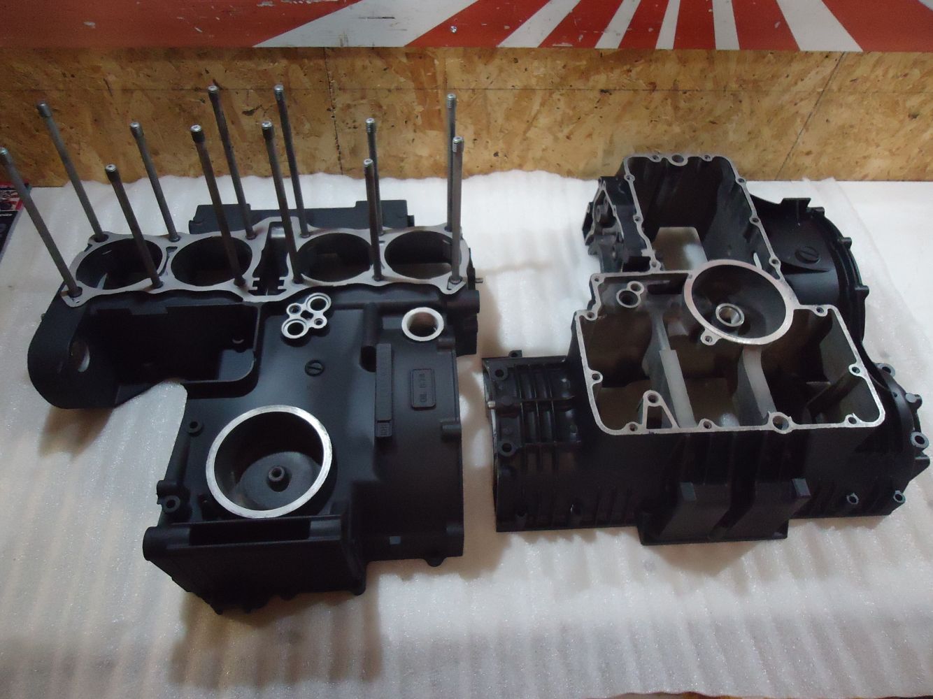 Kawasaki GPZ1100A Unitrak Crankcases GPZ1100 Engine Cases Crankcase