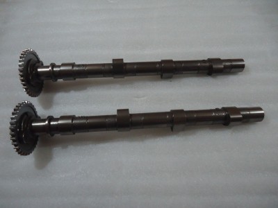 Kawasaki GPZ900R Engine Camshafts GPZ900 Inlet Exhaust Camshaft