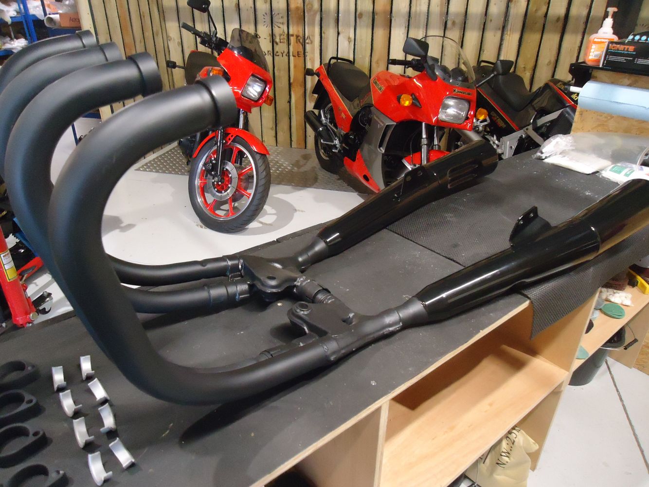 Kawasaki GPZ1100A Unitrak Exhaust System GPZ1100 Exhaust Pipes