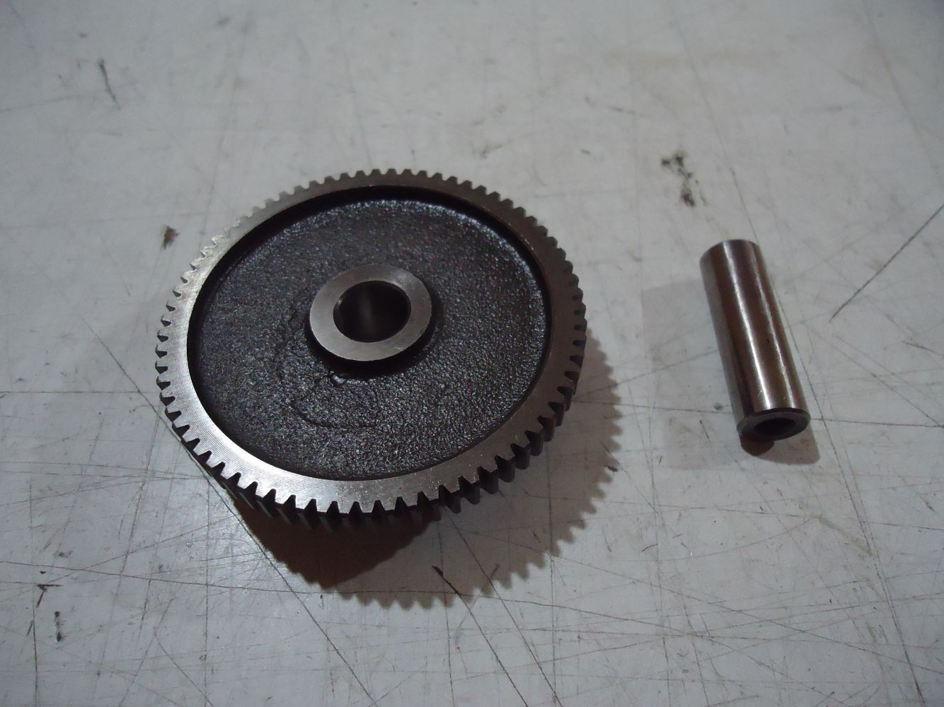 Kawasaki GPZ1100A Unitrak Engine Starter Idler Gear GPZ1100