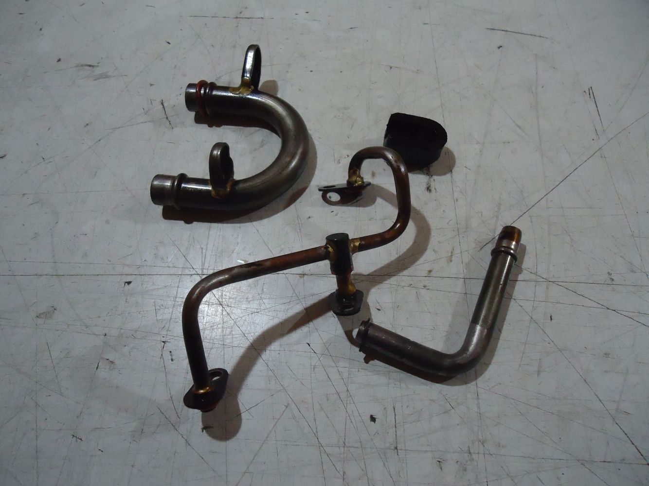 Yamaha YZF1000R Thunderace Engine Crankcase Oil Pipes YZF1000