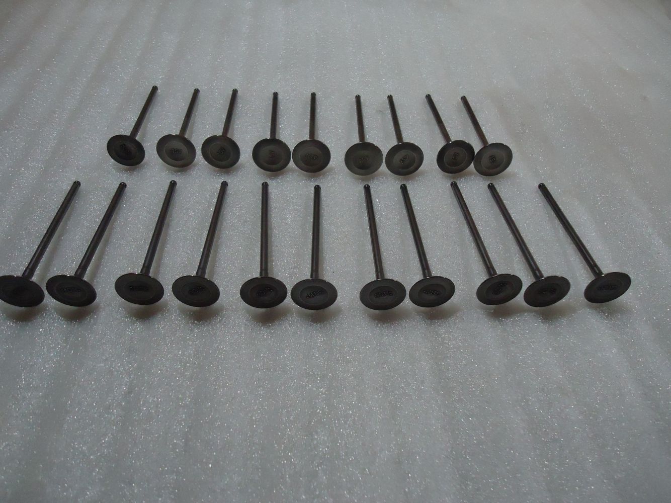 Yamaha YZF1000R Thunderace Engine Valves YZF1000 Inlet Exhaust Valve
