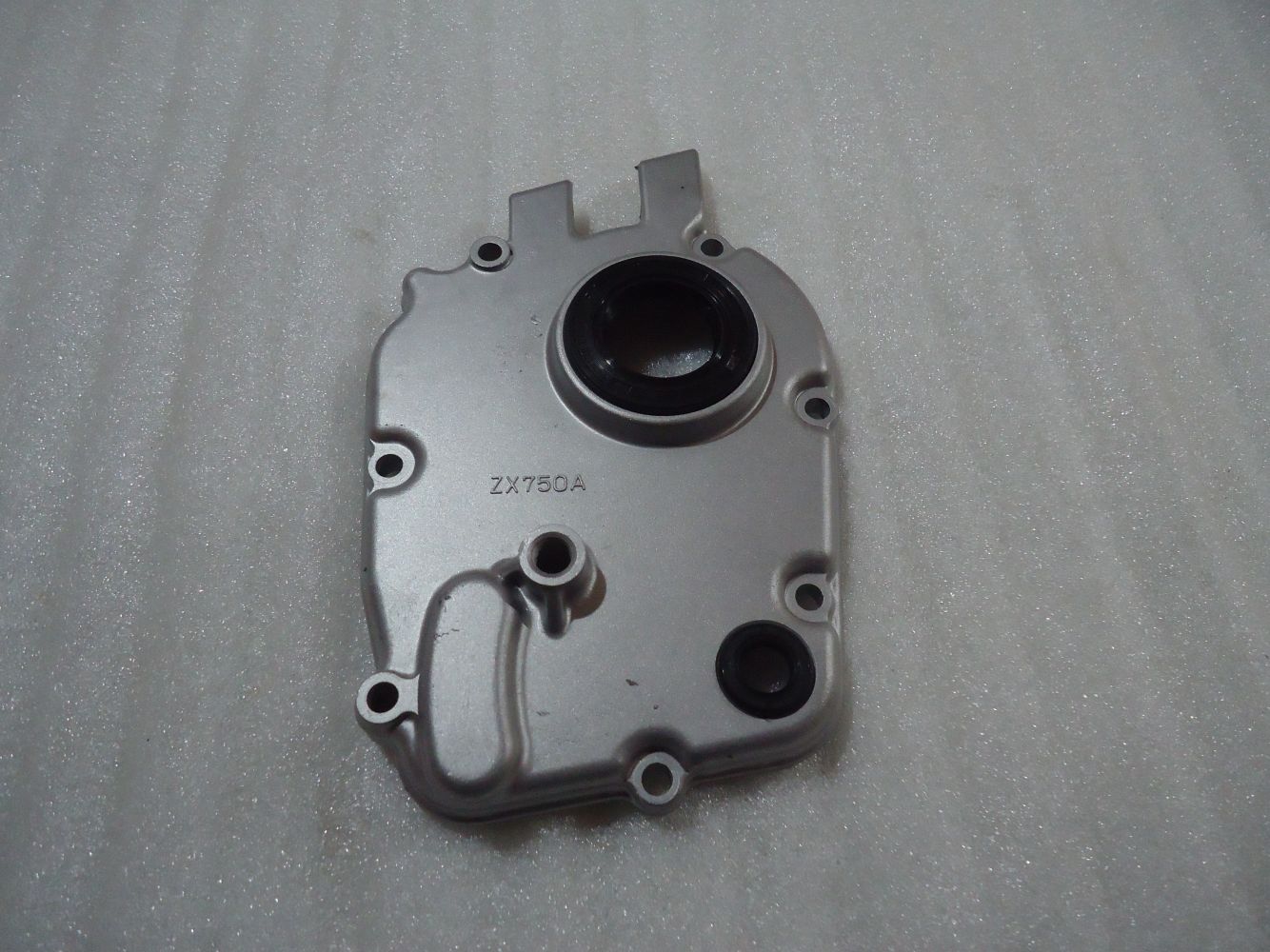 Kawasaki ZR750 Zephyr Engine Inner Sprocket Gearbox Cover GPZ750