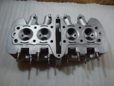 Kawasaki ZR750 Zephyr Cylinder Head ZR 750 Engine Head