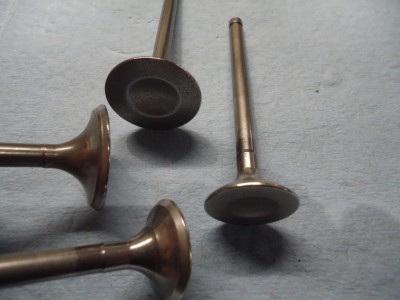 Honda CB250 G5 Engine Valves CB 250 Inlet Exhaust Valve