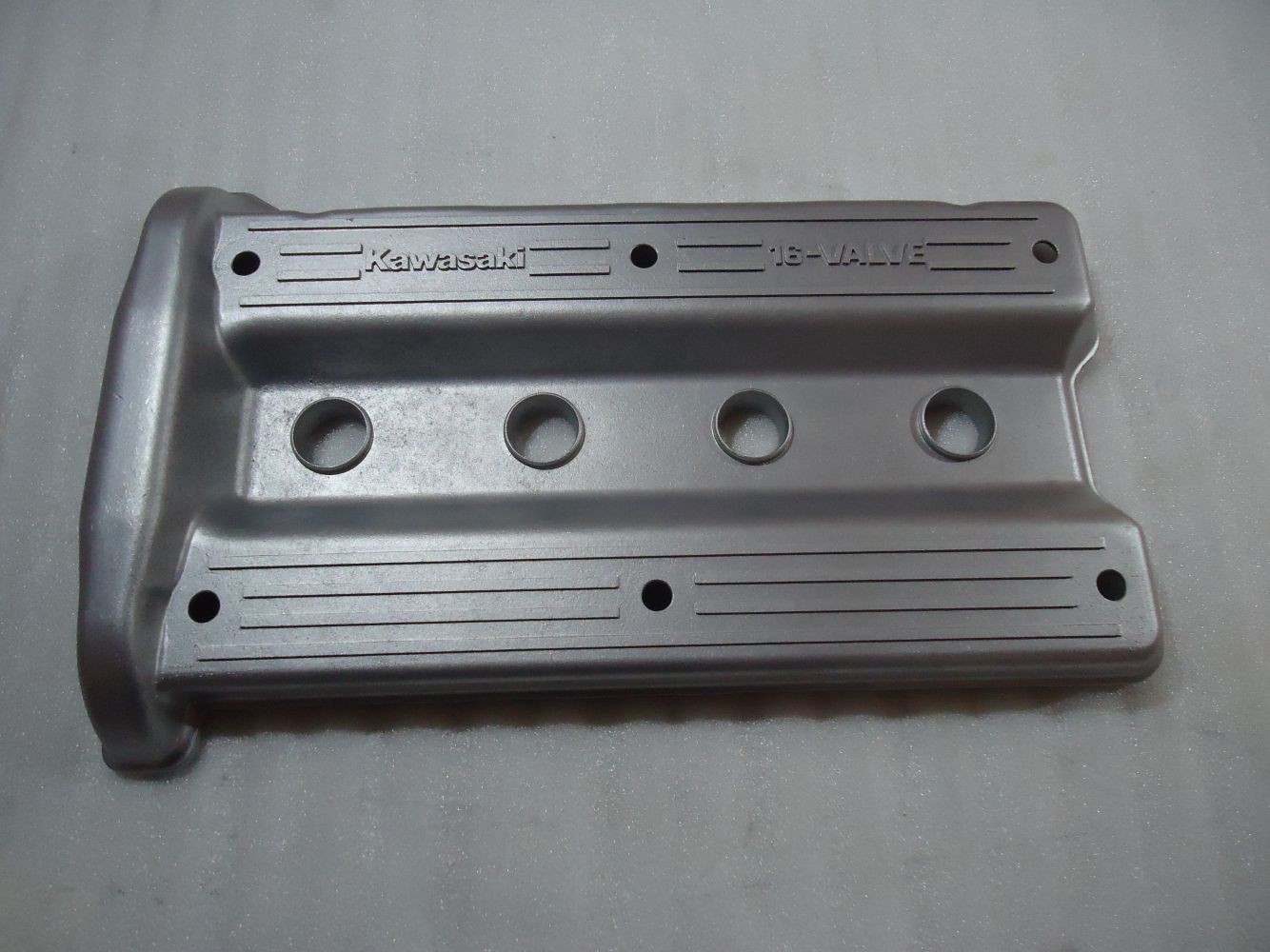 Kawasaki GPZ750R Cylinder Head Rocker Cover GPZ750