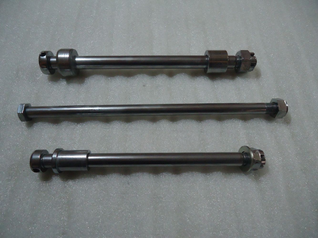 Kawasaki GPZ305 Front Rear Wheel Spindles GPZ 305 Swingarm Axle Spindle Bolt