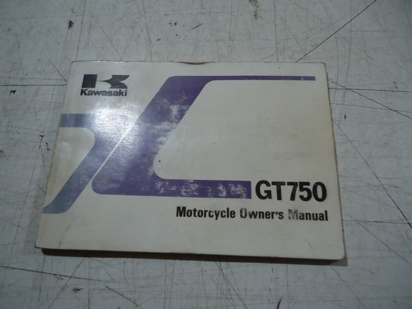 Kawasaki GT750 Owners Manual Book GT 750
