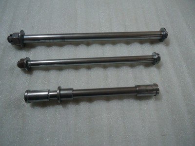 Kawasaki GPZ500S Front Rear Wheel Spindles GPZ500 Swingarm Axle Spindle