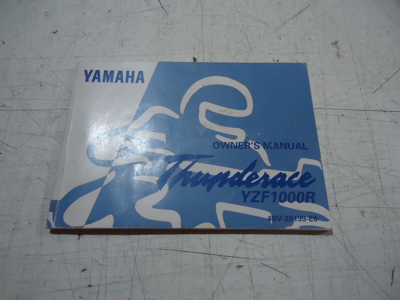 Yamaha YZF1000R Thunderace Owners Manual Book YZF1000