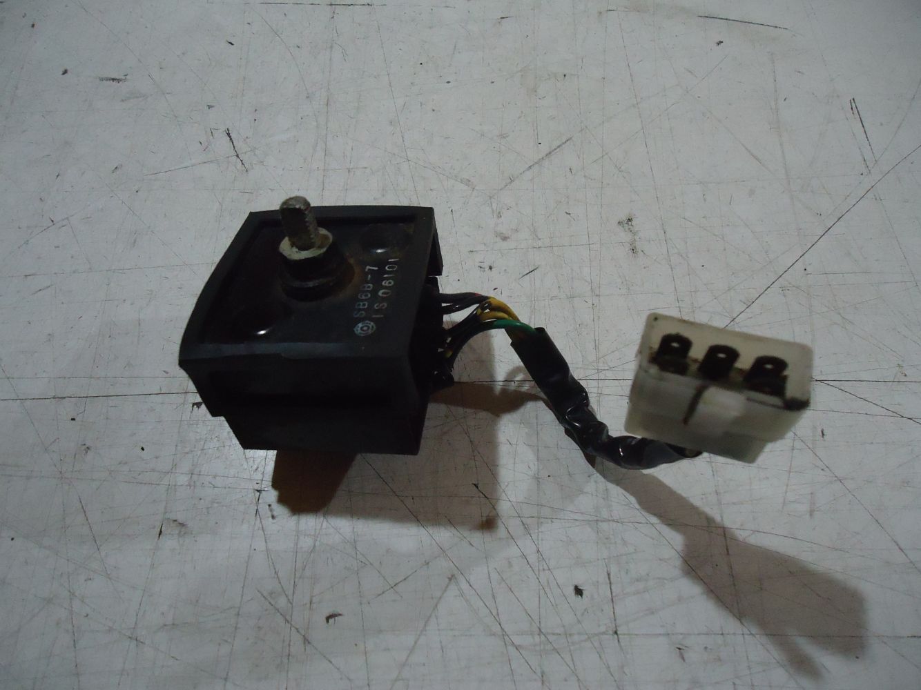 Honda CB750F2 Voltage Rectifier CB750 SOHC