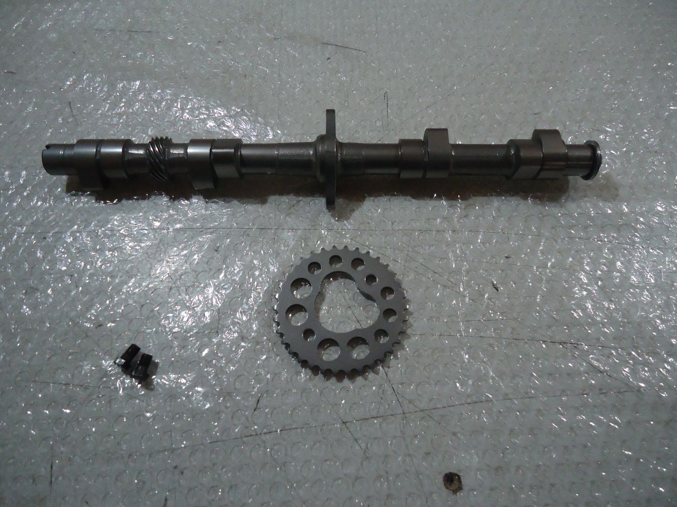 Honda CB750F2 Engine Camshaft CB750 SOHC