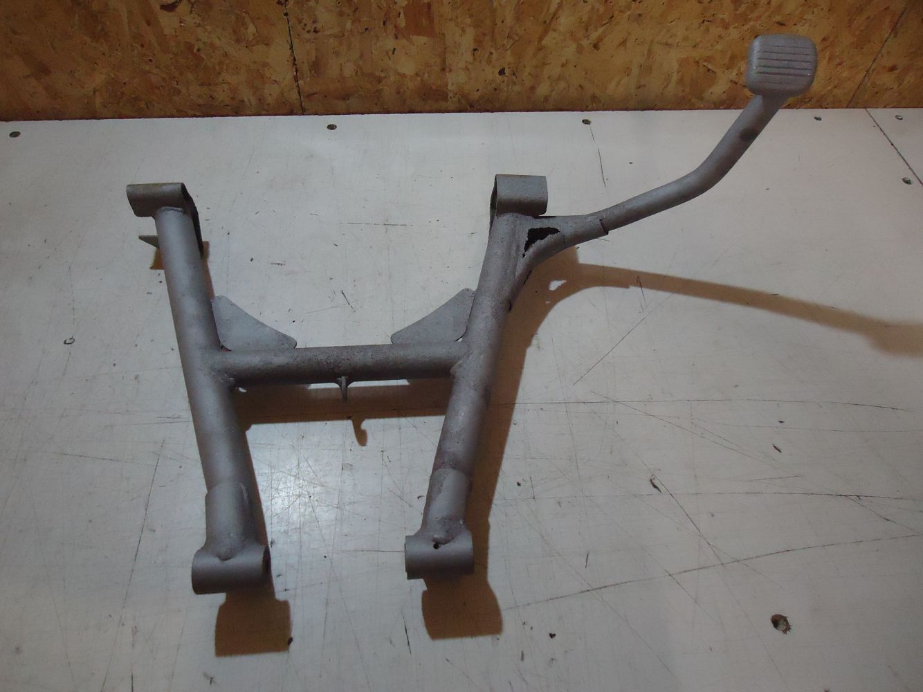 Suzuki GS850G Centre Stand GS850 Main Stand