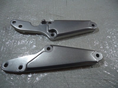 Suzuki GS850G Footrest Hangers GS850 Footpeg Mount Bracket Hanger