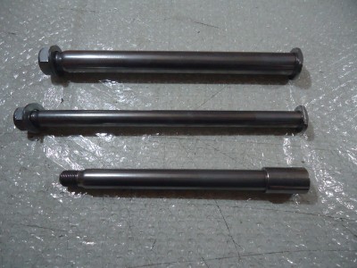 Yamaha R1 Front Rear Wheel Spindles Axle YZF-R1 Swingarm Axles Spindle