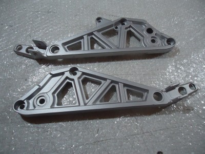 Honda VF500F Footrest Hangers VF500 Interceptor Footpeg Mount Brackets Hanger