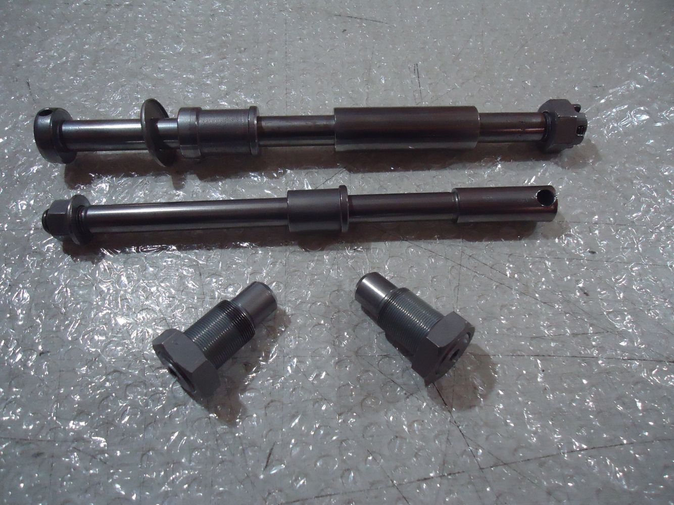 Kawasaki GT750 Front Rear Wheel Spindle Axles GT 750 Swingarm Pivot Bolts Spindles